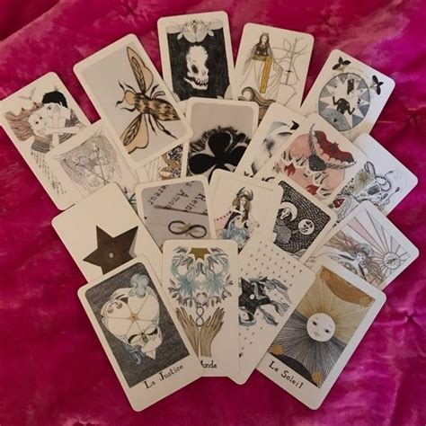 carte tarocchi dior|christian dior tarot deck.